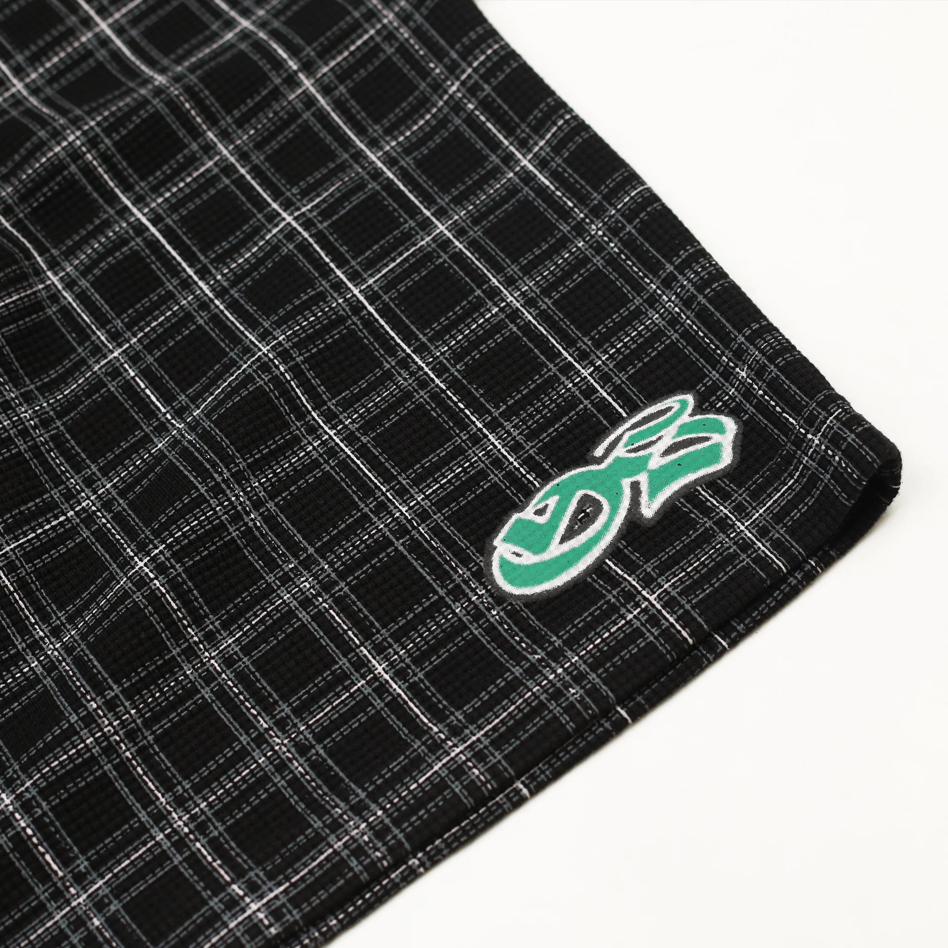Check Waffle Shorts (Black) - Image 3